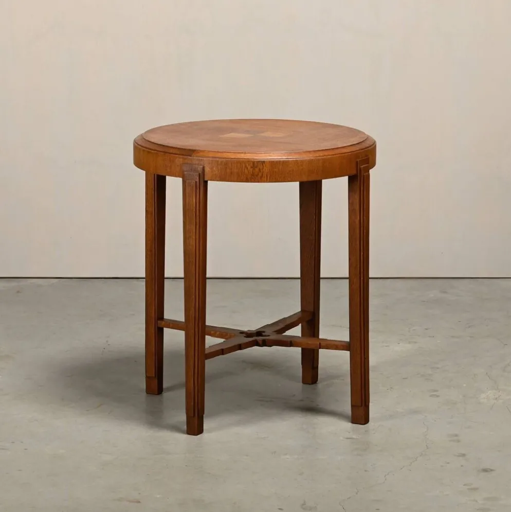 Table d'appoint Art Déco néerlandaise de l'École d'Amsterdam en chêne massif et plaqué.