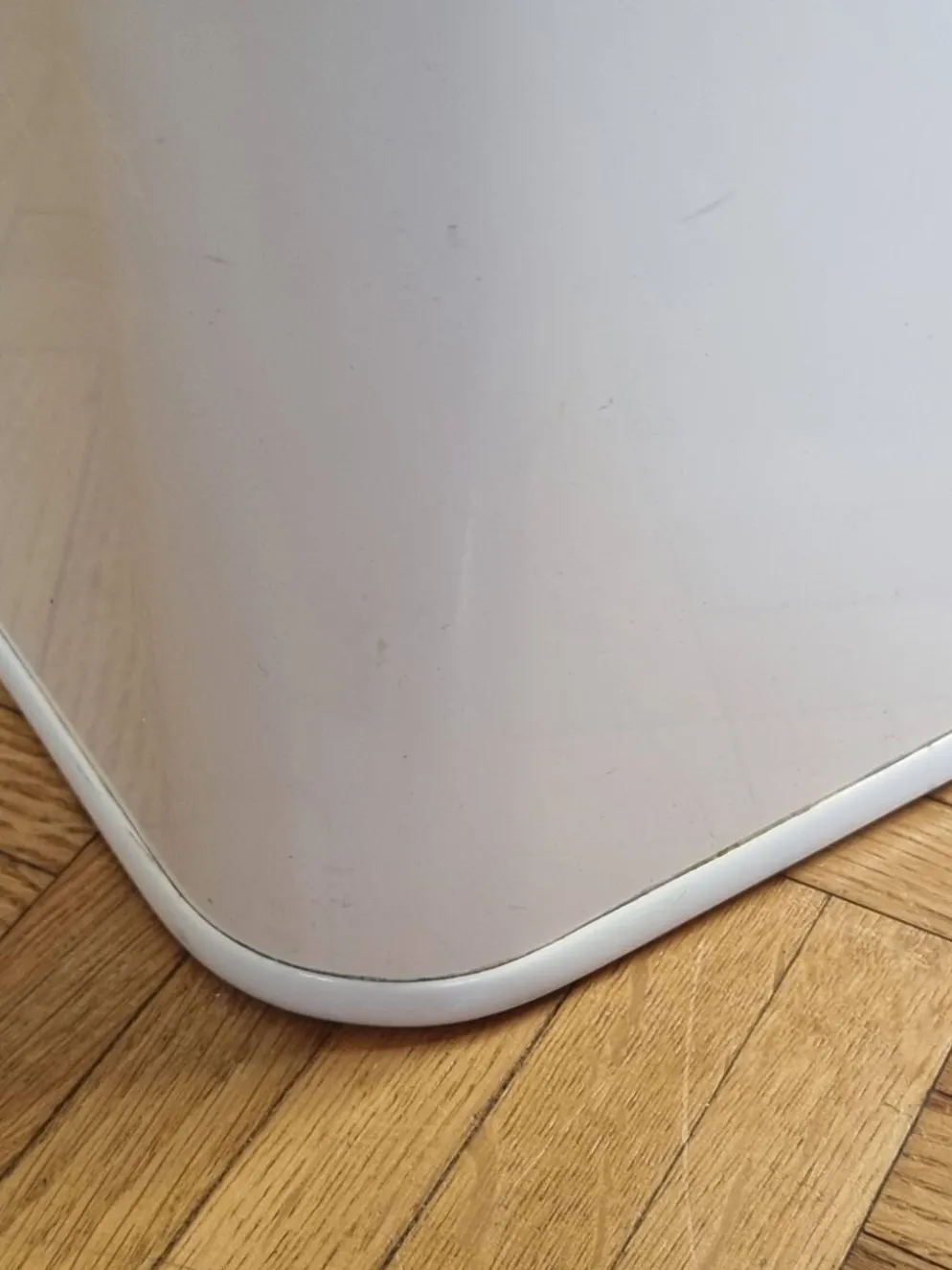 Table d'appoint avec rangements en fibre de verre style Berthier, années 70, 50 cm