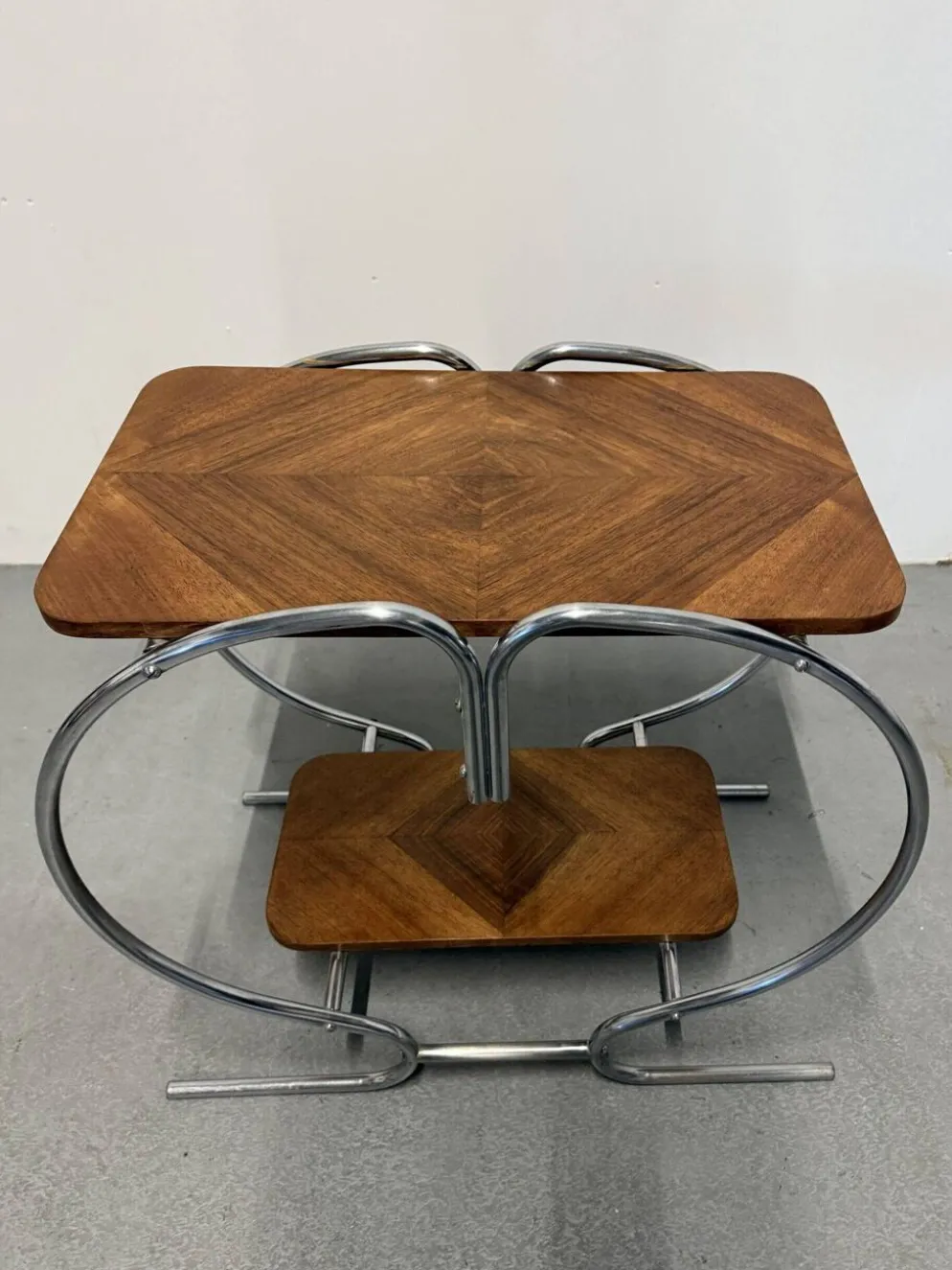 Table d'appoint Bauhaus