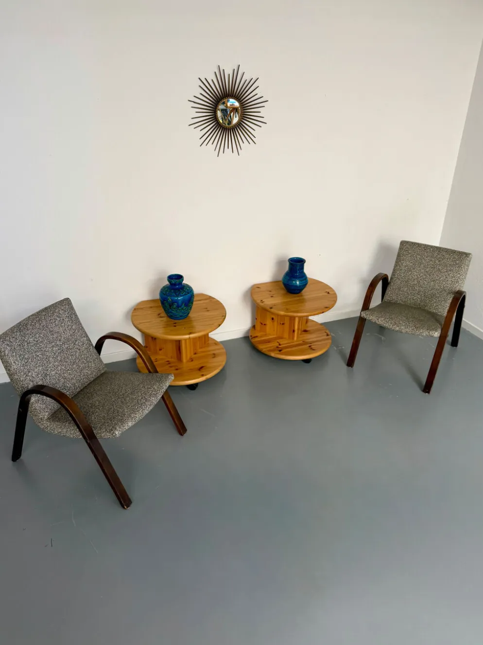 Table d’appoint bout de canapé X2 pin massif design années 70