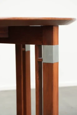 Table d'appoint/café ronde au design Art Déco