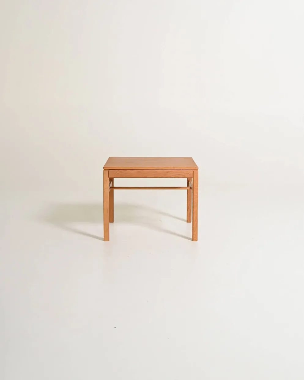 Table d'appoint "Casino" en chêne, Sven Engström et Gunnar Myrstrand pour Tingströms