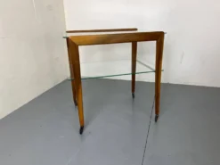 Table d'appoint chariot mid-century scandinave en teck et verre, 1950s
