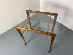 Table d'appoint chariot mid-century scandinave en teck et verre, 1950s