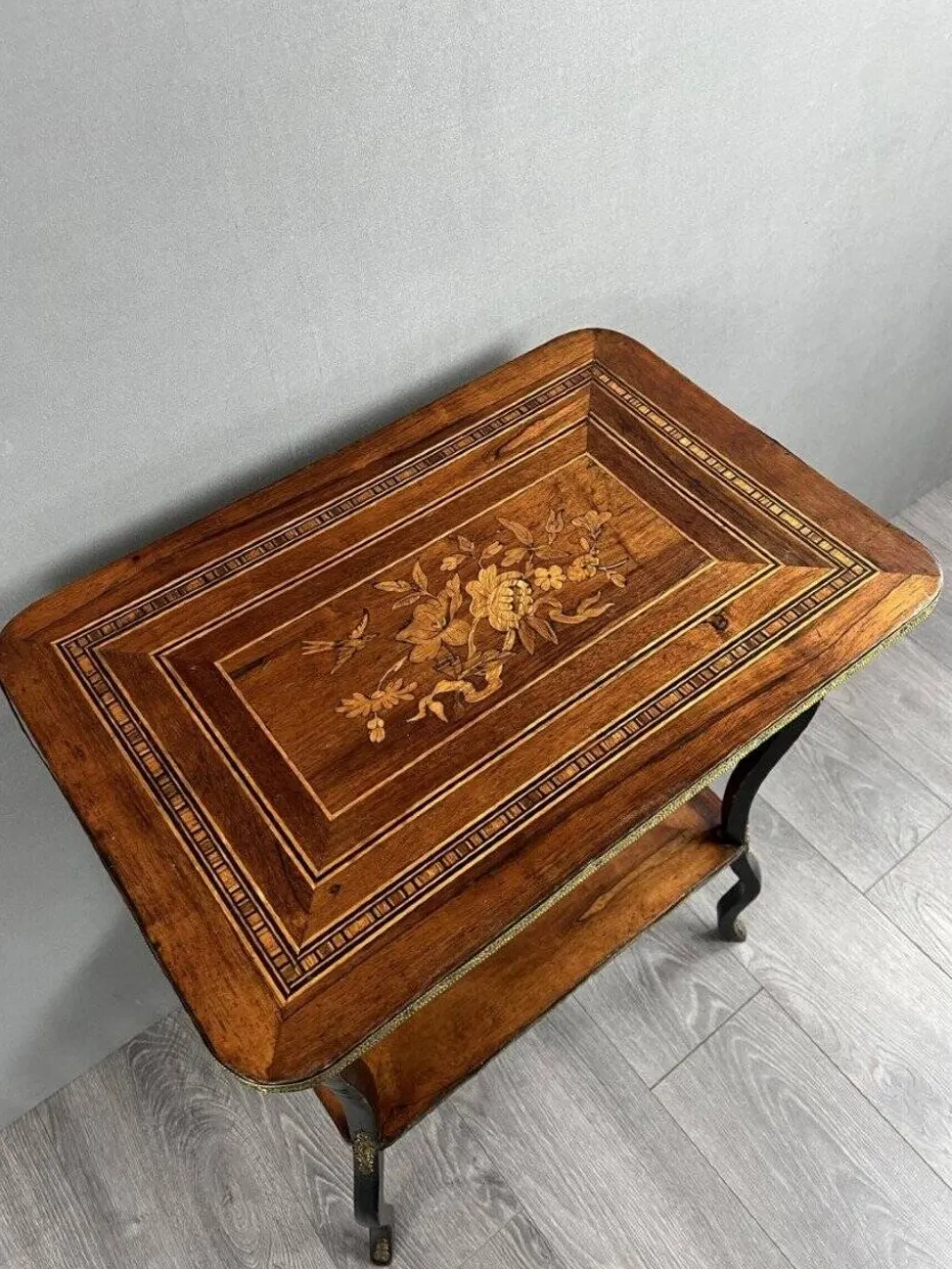 Table d’appoint, coiffeuse de style Napoléon III, XIXème siècle