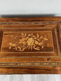 Table d’appoint, coiffeuse de style Napoléon III, XIXème siècle