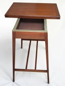 Table d'appoint / Console, 1950s
