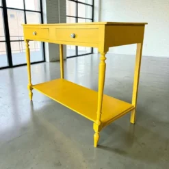 Table d'appoint/console vintage en bois jaune soleil