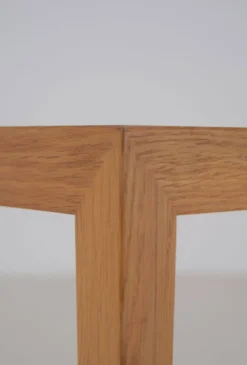 Table d'appoint danoise par Severin Hansen pour Haslev Møbelsnedkeri, années 1960.