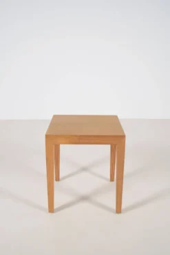 Table d'appoint danoise par Severin Hansen pour Haslev Møbelsnedkeri, années 1960.