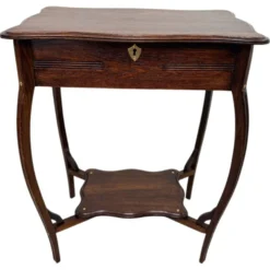 Table d'appoint de coiffeuse ancienne avec couvercle à charnières