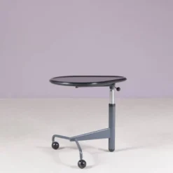 Table d'appoint des années 1990 par Toshiyuki Kita pour Cassina Italie