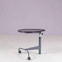 Table d'appoint des années 1990 par Toshiyuki Kita pour Cassina Italie