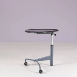 Table d'appoint des années 1990 par Toshiyuki Kita pour Cassina Italie