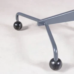 Table d'appoint des années 1990 par Toshiyuki Kita pour Cassina Italie