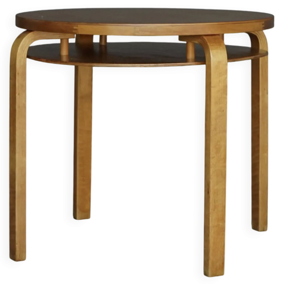Table d'appoint à deux niveaux Modèle 70 d'Alvar Aalto en bois de bouleau. Finlande, années 1940.