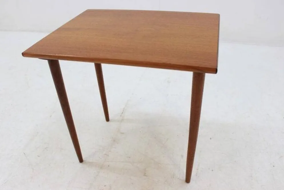 Table d'appoint à emboîter des années 1960, Danemark