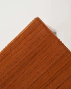 Table d'appoint en acajou scandinave, années 1950-1960