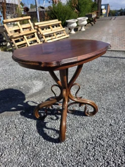 Table d'appoint en bois courbé Thonet n'1 du XIXème