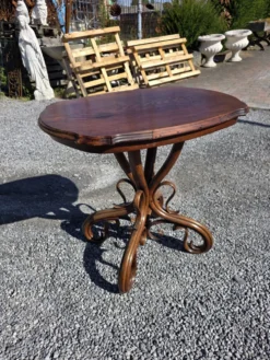 Table d'appoint en bois courbé Thonet n'1 du XIXème