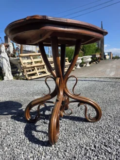 Table d'appoint en bois courbé Thonet n'1 du XIXème