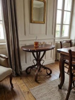 Table d'appoint en bois courbé Thonet n'1 du XIXème