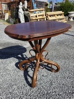 Table d'appoint en bois courbé Thonet n'1 du XIXème