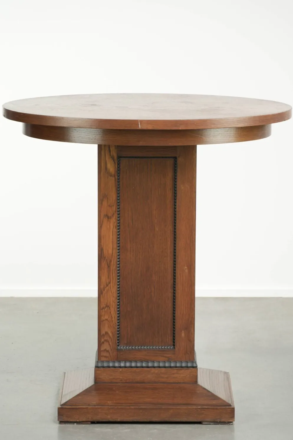 Table d'appoint en chêne néerlandais / table centrale au design École d'Amsterdam