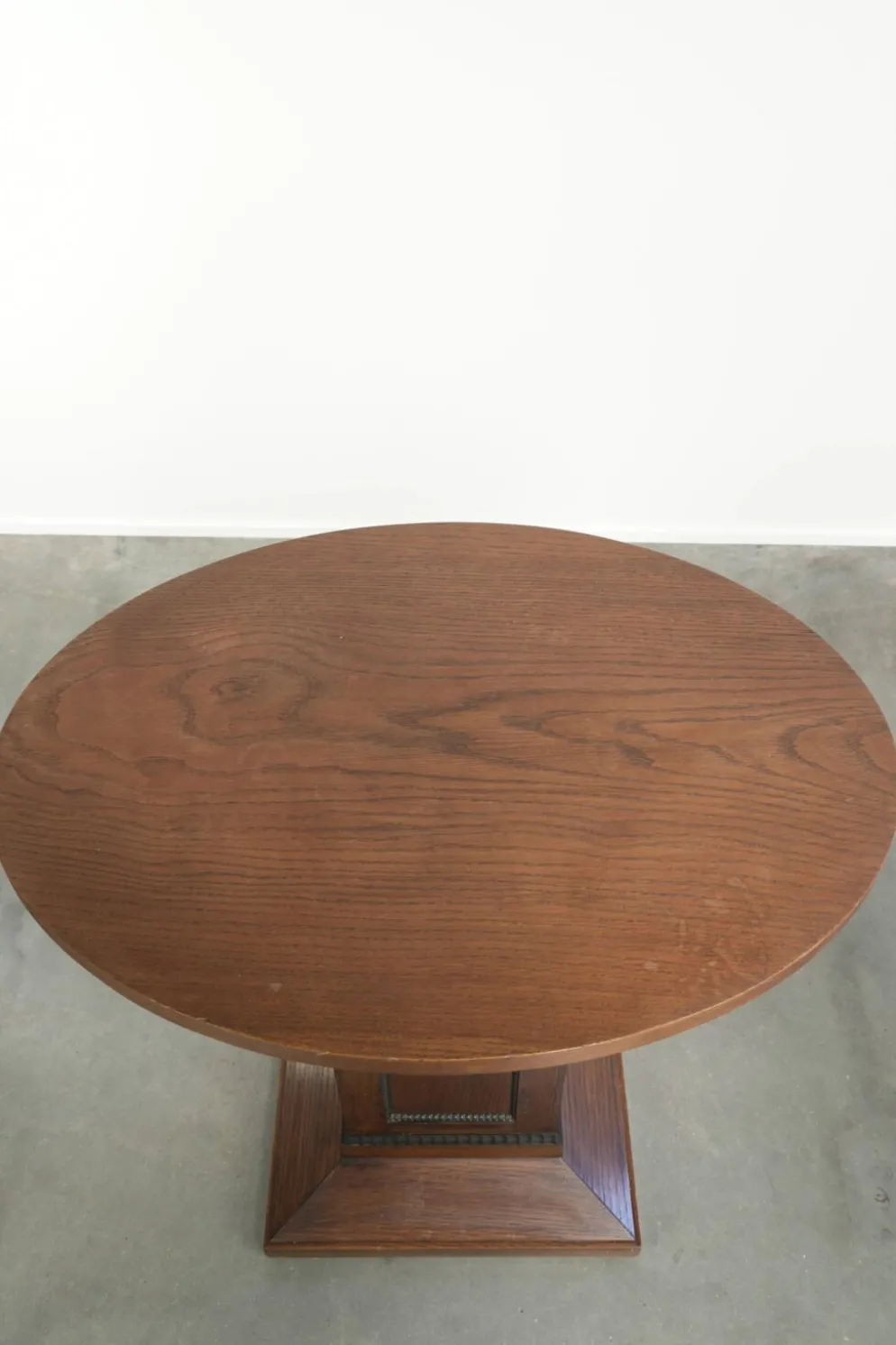 Table d'appoint en chêne néerlandais / table centrale au design École d'Amsterdam