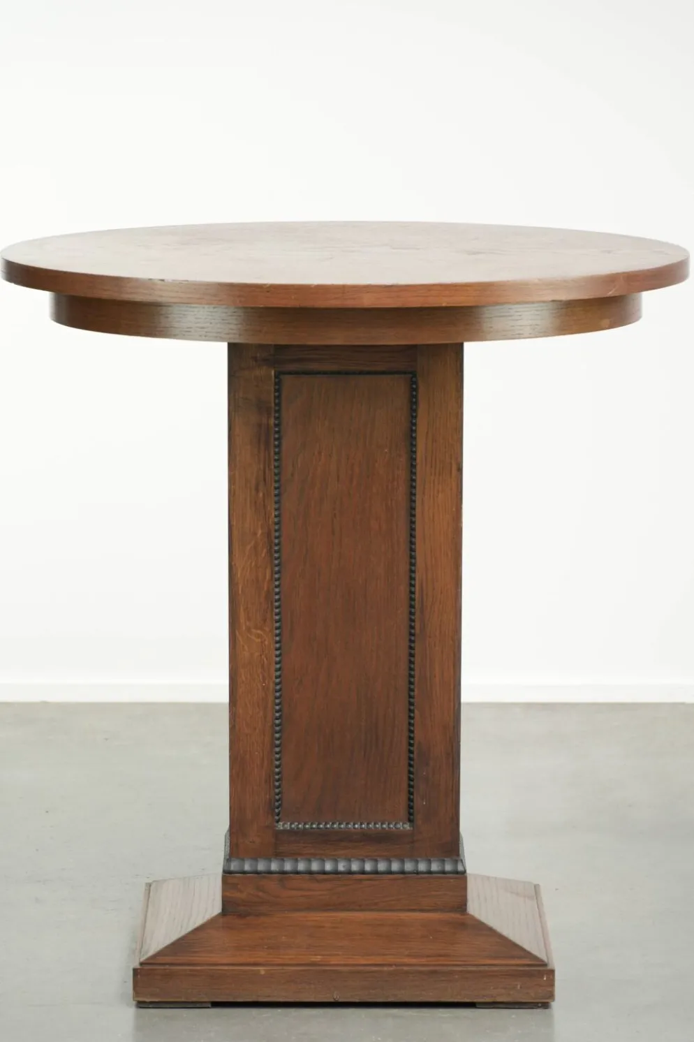 Table d'appoint en chêne néerlandais / table centrale au design École d'Amsterdam