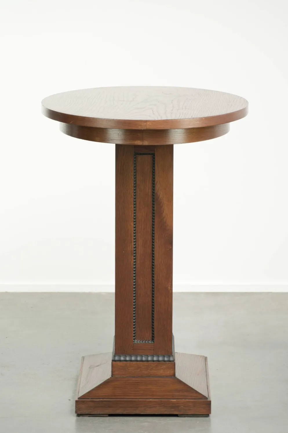 Table d'appoint en chêne néerlandais / table centrale au design École d'Amsterdam