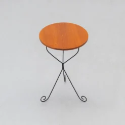 Table d'appoint en fer forgé des années 1960