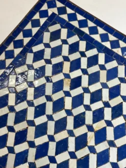 Table d'appoint en mosaïque et fonte