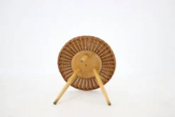 Table d'appoint en osier et bois des années 1970 par Jan Kalous pour ÚLUV