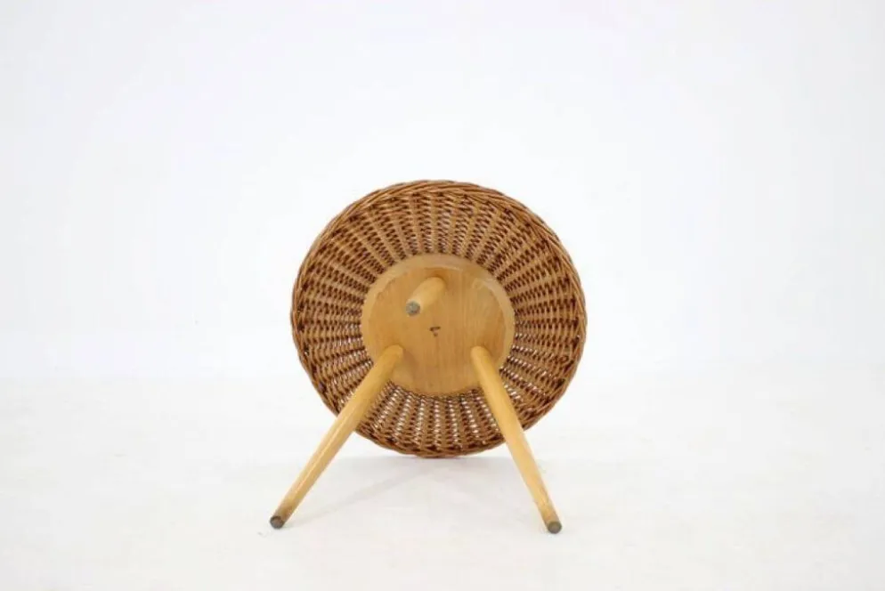 Table d'appoint en osier et bois des années 1970 par Jan Kalous pour ÚLUV