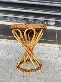 Table d'appoint en rotin 1950 midcentury