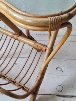 Table d'appoint en rotin vintage