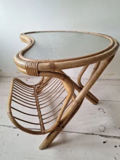 Table d'appoint en rotin vintage