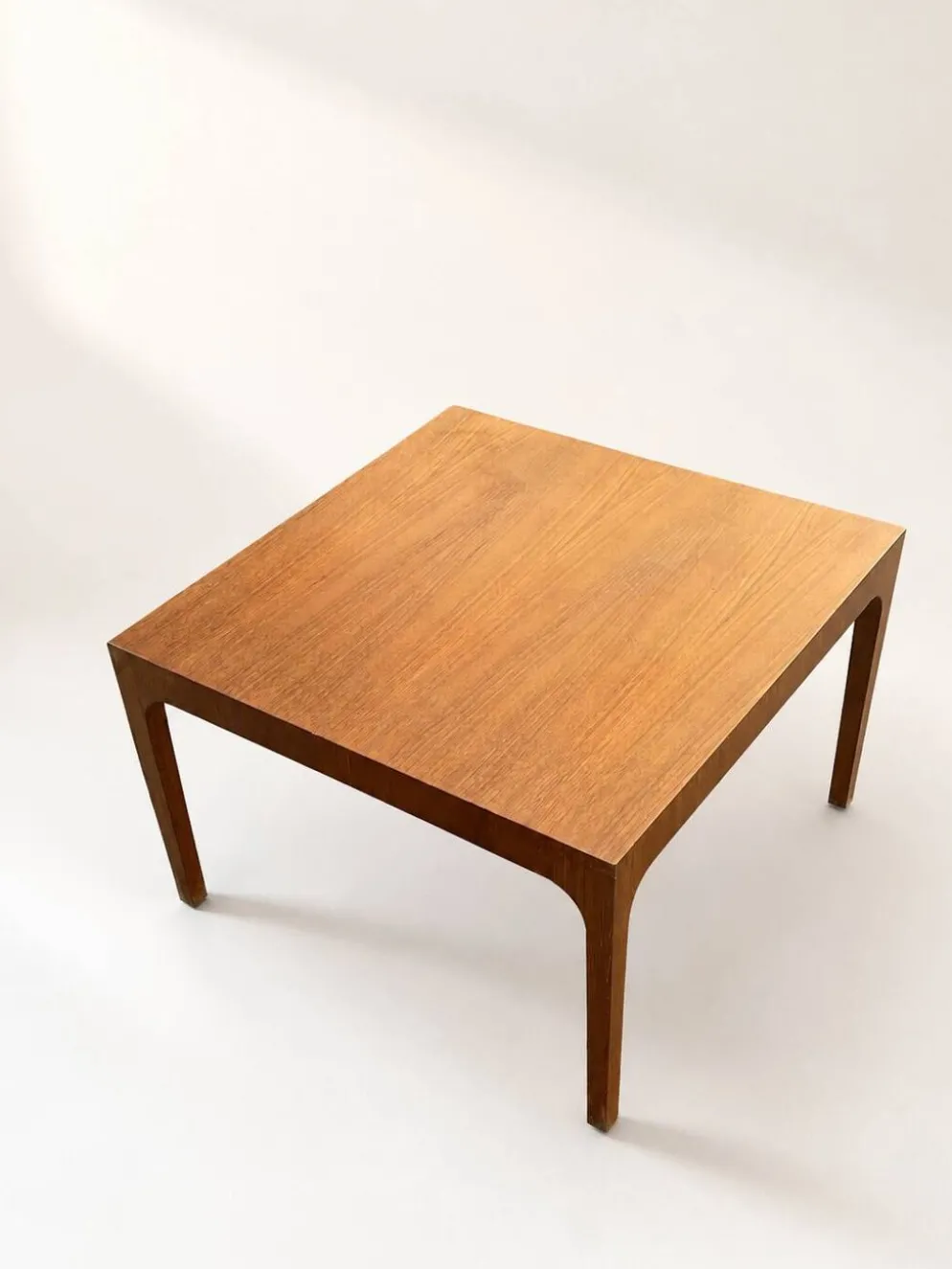 Table d'appoint en teck danois / table basse – années 1960