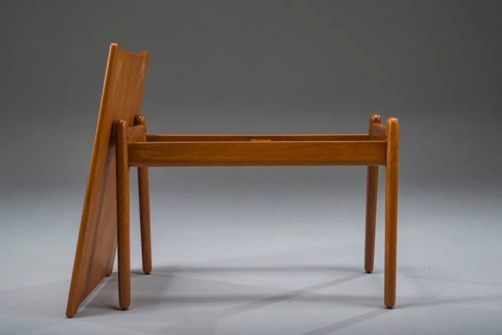 Table d'appoint en teck du milieu du siècle par Fredrik A. Kayser pour Vatne, Norvège, années 1960.