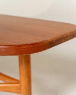 Table d'appoint en teck et chêne par Yngve Ekström pour Westbergs Möbler, Suède, 1950