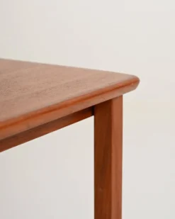 Table d'appoint en teck