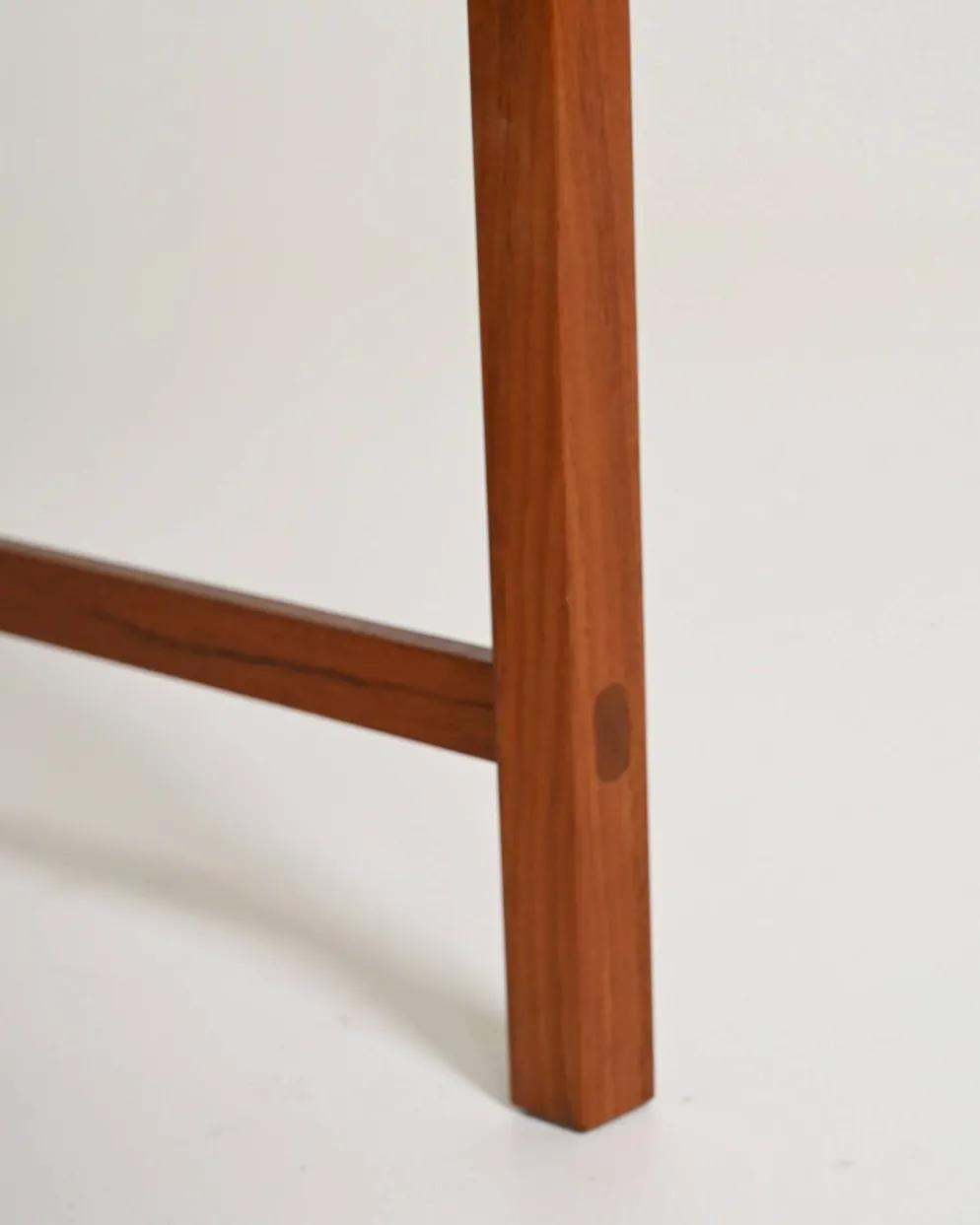 Table d'appoint en teck "Frisco", Folke Ohlsson pour Tingströms, années 1960.