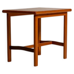 Table d'appoint en teck produite par Alberts, 1967