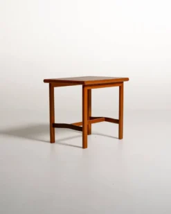 Table d'appoint en teck produite par Alberts, 1967