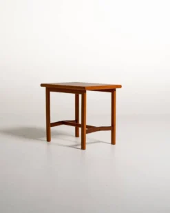 Table d'appoint en teck produite par Alberts, 1967