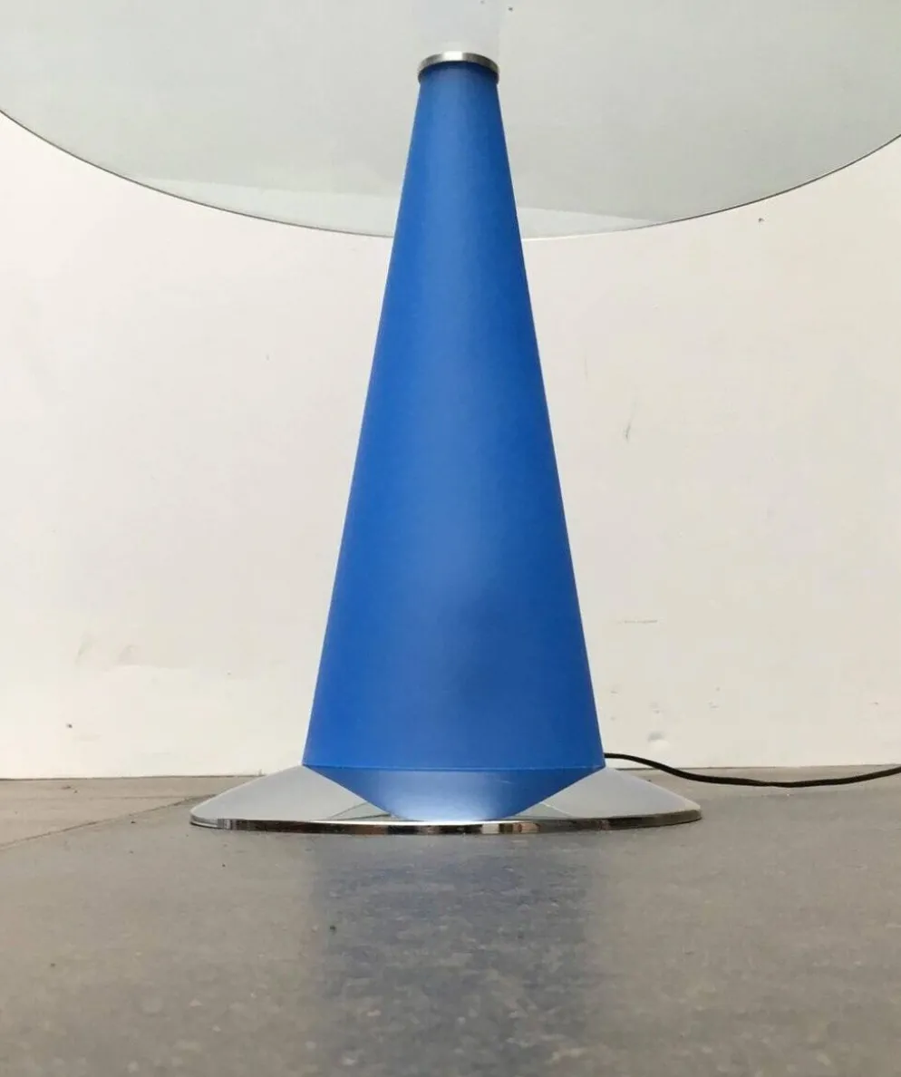 Table d'appoint et lampe sur pied Birillo postmoderne par Parisotto pour Fontana Arte, années 1980