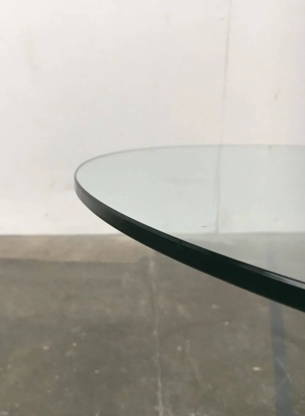 Table d'appoint et lampe sur pied Birillo postmoderne par Parisotto pour Fontana Arte, années 1980