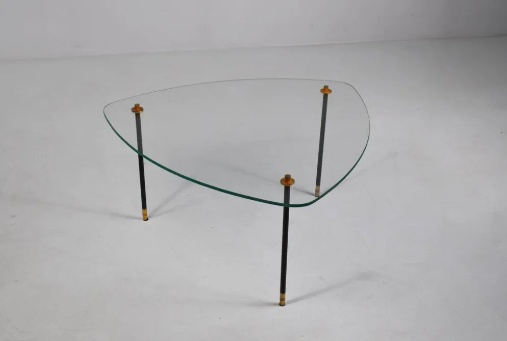 Table d'appoint. France années 1950.