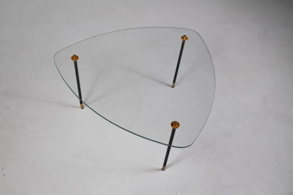 Table d'appoint. France années 1950.